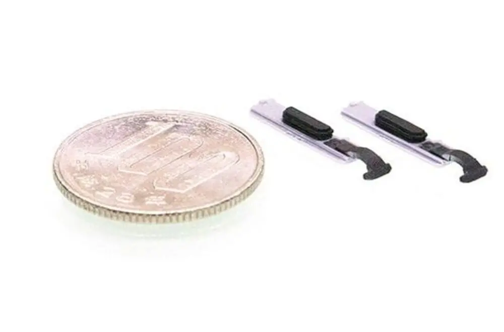THY精密工業-コインより小さいサイズの精密プラスチック製電子部品