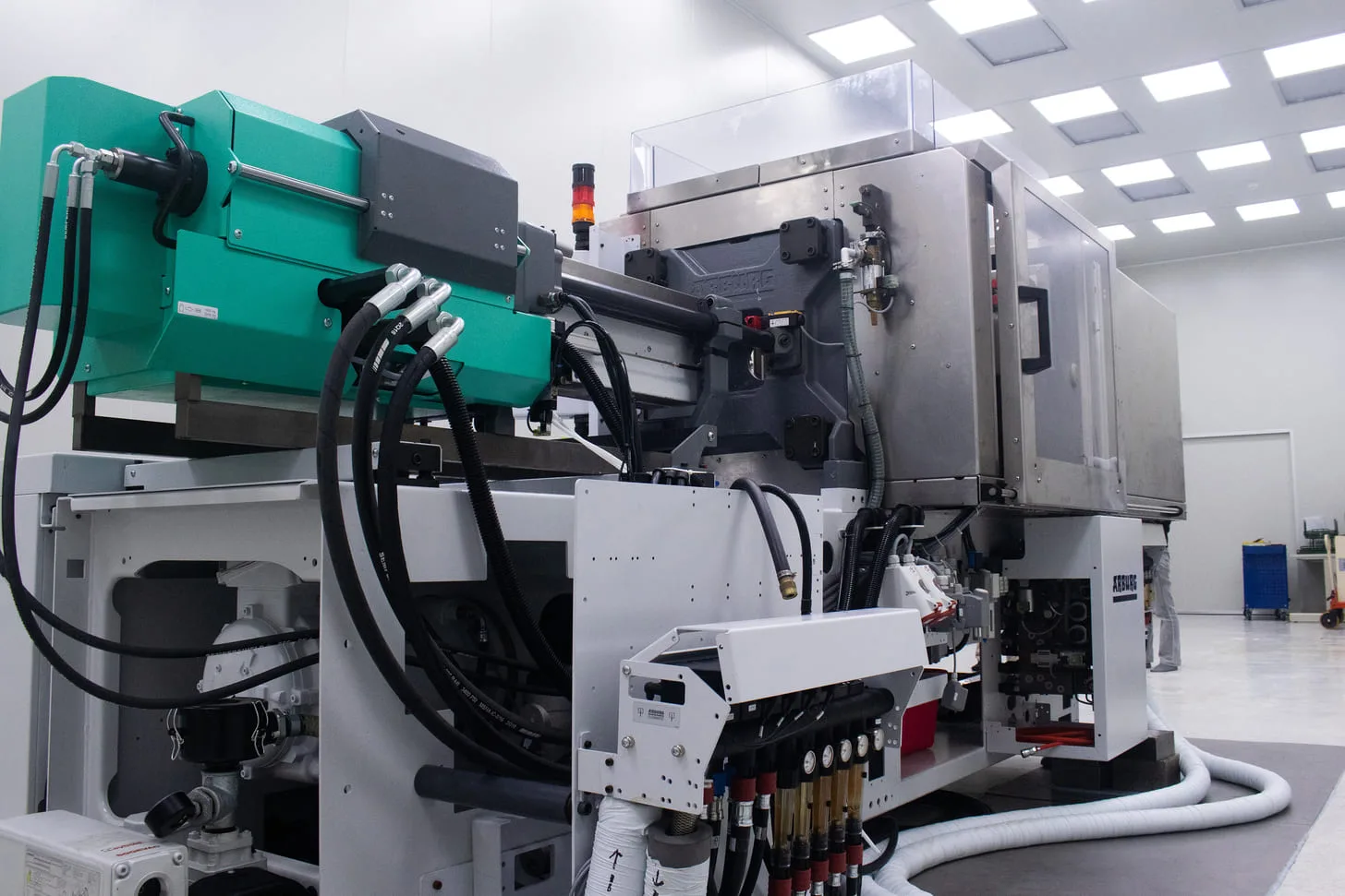 液態矽膠射出機L